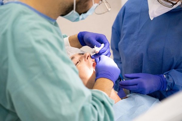 Votre sourire à paris : services d'orthodontie personnalisés